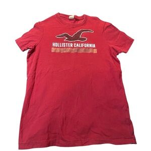 Hollister Red Men’s Graphic Tee